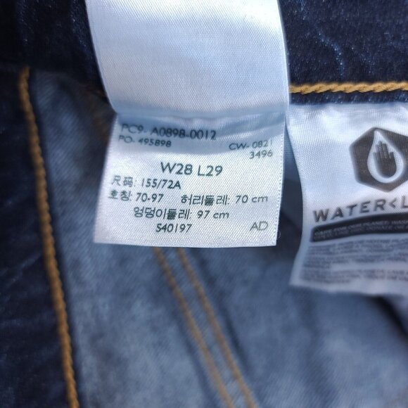 Levi's Women's Straight Leg Jeans - Dark Blue - Picture 9 of 9